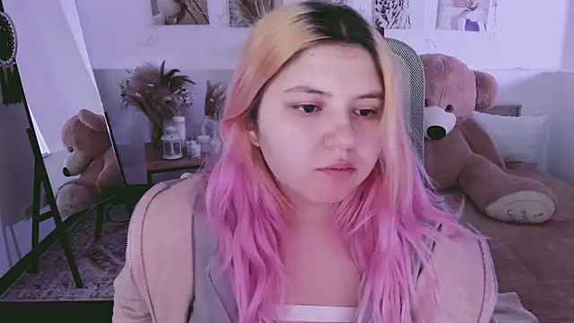 Snapshot of DiaAngell chatting on February 11, 2026, 7:30 pm DiaAngell online show from February 11, 2026, 7:30 pm