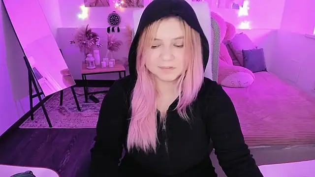 Snapshot of DiaAngell chatting on March 8, 2026, 9:07 pm DiaAngell online show from March 8, 2026, 9:07 pm