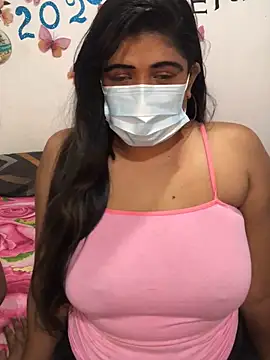 Snapshot of Lovely_WINDI chatting on January 6, 2026, 11:18 pm Lovely WINDI online show from January 6, 2026, 11:18 pm