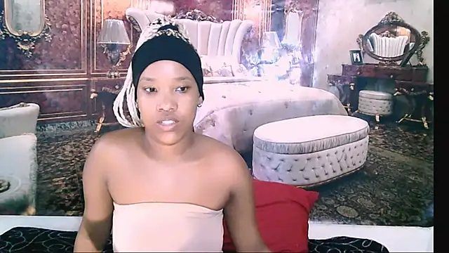 Snapshot of EroticSexyPrada chatting on February 1, 2026, 12:37 pm EroticSexyPrada online show from February 1, 2026, 12:37 pm