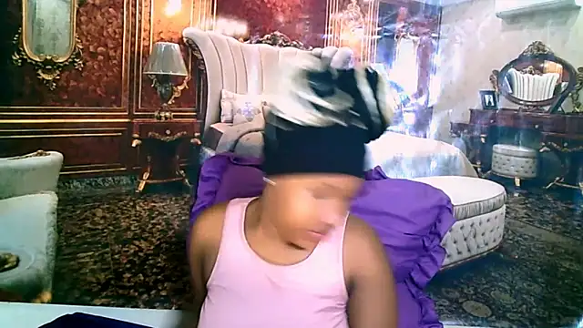 Snapshot of EroticSexyPrada chatting on February 3, 2026, 5:16 am EroticSexyPrada online show from February 3, 2026, 5:16 am