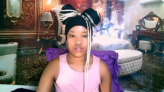 Snapshot of EroticSexyPrada chatting on February 3, 2026, 6:40 am EroticSexyPrada online show from February 3, 2026, 6:40 am