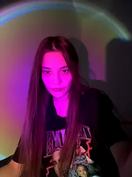 RayWillliams online show from November 19, 2025, 12:05 pm