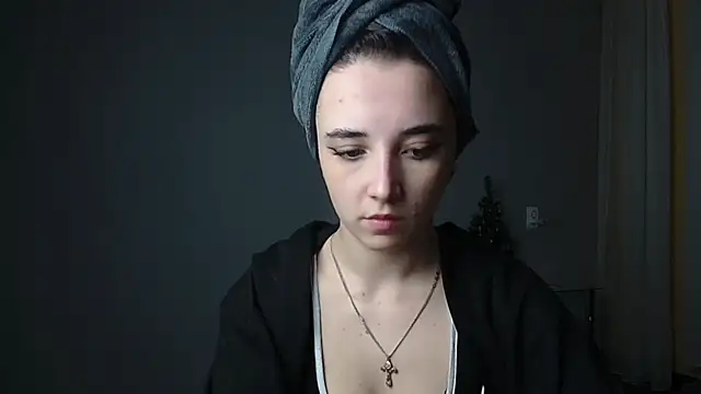 Eva Gloryy online show from January 24, 2025, 8:11 pm