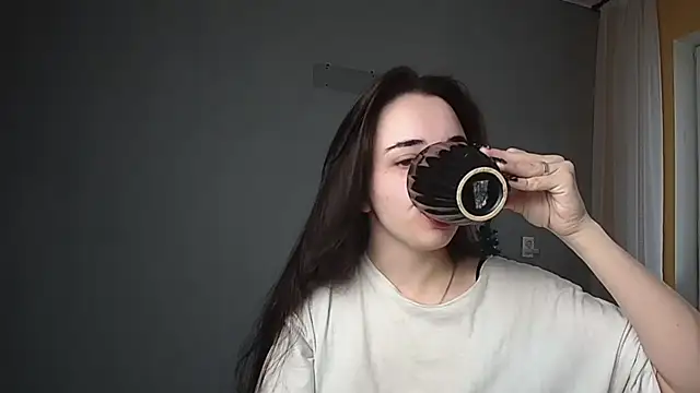 Eva Gloryy online show from January 31, 2025, 8:54 am