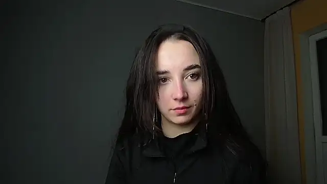 Eva Gloryy online show from February 11, 2025, 9:46 pm