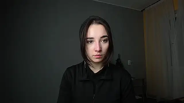 Eva Gloryy online show from February 18, 2025, 5:31 pm