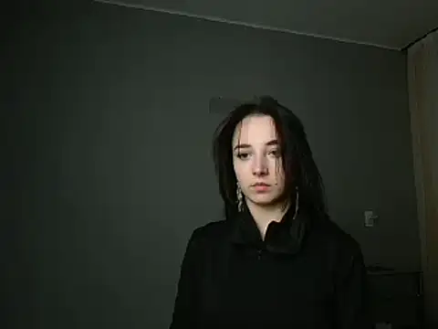 Eva Gloryy online show from February 25, 2025, 5:15 pm