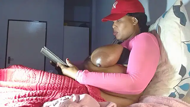 bubblendz1988 online show from November 20, 2025, 5:56 pm