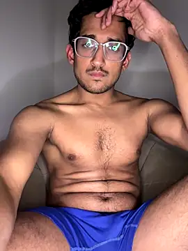 Abdullah07Maxxi online show from November 26, 2025, 11:28 pm