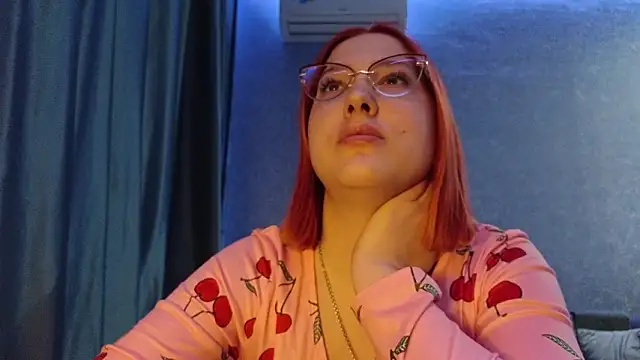 Snapshot of HotBrandyX chatting on February 2, 2026, 4:17 pm HotBrandyX online show from February 2, 2026, 4:17 pm