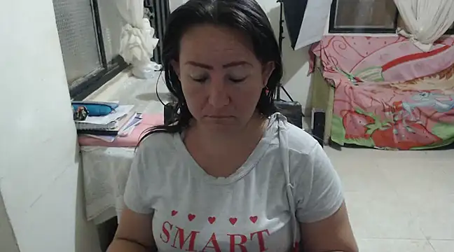 Yohis Kiut25 online show from March 6, 2025, 1:37 am