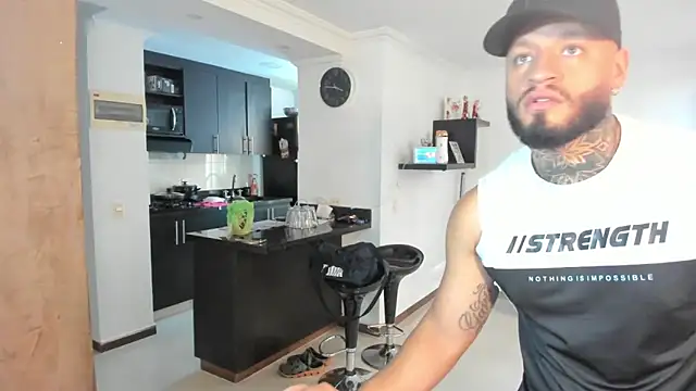 Snapshot of dereckgreen chatting on March 2, 2026, 8:48 pm dereckgreen online show from March 2, 2026, 8:48 pm