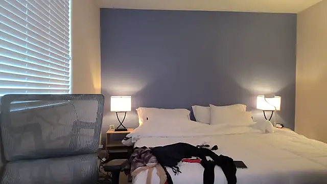 ha888we online show from September 10, 2025, 3:56 pm