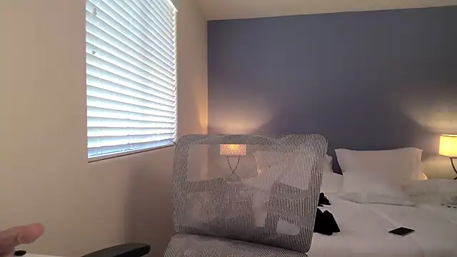 ha888we online show from September 14, 2025, 4:06 pm