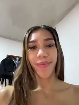 zoe storm online show from February 17, 2025, 8:58 pm