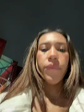 zoe storm online show from February 23, 2025, 2:51 am