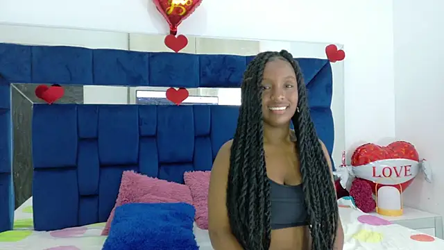 Snapshot of adry_moris chatting on February 18, 2025, 2:16 pm adry moris online show from February 18, 2025, 2:16 pm