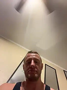 biggzee6 online show from November 29, 2025, 10:13 pm