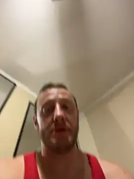 Snapshot of biggzee6 chatting on February 11, 2026, 4:28 am biggzee6 online show from February 11, 2026, 4:28 am