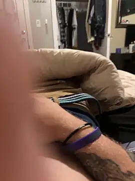 Snapshot of biggzee6 chatting on February 22, 2026, 5:19 am biggzee6 online show from February 22, 2026, 5:19 am