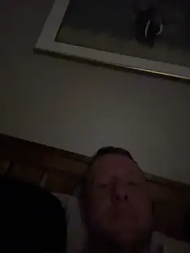 Snapshot of biggzee6 chatting on March 9, 2026, 7:51 pm biggzee6 online show from March 9, 2026, 7:51 pm