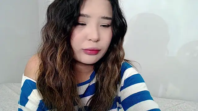 Snapshot of Minamin_20 chatting on September 30, 2025, 7:19 pm Minamin 20 online show from September 30, 2025, 7:19 pm