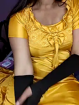 Snapshot of Love_Evaa chatting on January 27, 2025, 7:24 pm Love Evaa online show from January 27, 2025, 7:24 pm