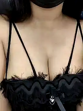 Snapshot of Love_Evaa chatting on January 30, 2025, 7:50 am Love Evaa online show from January 30, 2025, 7:50 am