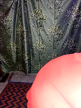 Snapshot of Love_Evaa chatting on March 3, 2025, 9:26 pm Love Evaa online show from March 3, 2025, 9:26 pm