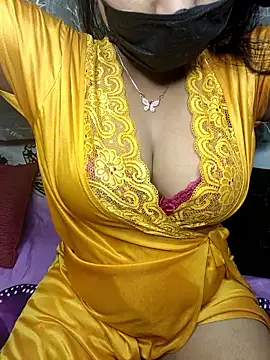 Snapshot of Love_Evaa chatting on September 10, 2025, 6:52 pm Love Evaa online show from September 10, 2025, 6:52 pm