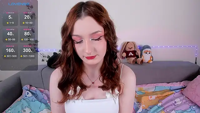 EmmyStar  online show from February 19, 2025, 10:42 pm