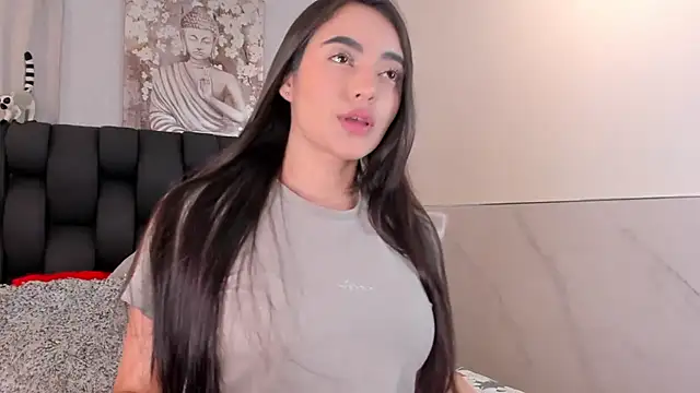 Snapshot of miss_hellen2 chatting on April 11, 2026, 1:54 am miss hellen2 online show from April 11, 2026, 1:54 am