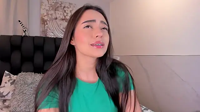 Snapshot of miss_hellen2 chatting on May 19, 2026, 12:16 am miss hellen2 online show from May 19, 2026, 12:16 am