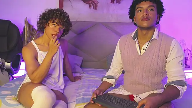 Snapshot of DanteAndKyle chatting on November 6, 2025, 11:48 pm DanteAndKyle online show from November 6, 2025, 11:48 pm