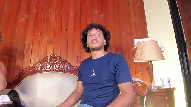 Snapshot of DanteAndKyle chatting on December 18, 2025, 10:38 pm DanteAndKyle online show from December 18, 2025, 10:38 pm