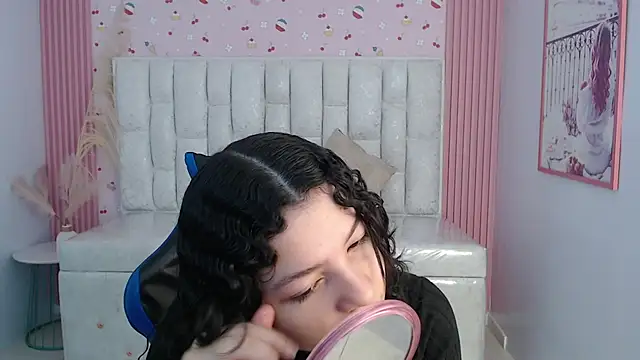 shalon diaz s online show from October 30, 2025, 1:12 pm