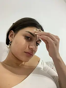 hdhehrv online show from February 28, 2025, 7:15 am