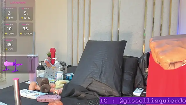 Liincostelloo online show from November 9, 2025, 1:42 pm