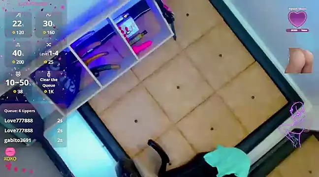 Barbie Latina online show from March 8, 2025, 5:01 pm