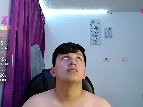 Snapshot of Alan_red chatting on November 22, 2025, 1:59 am Alan red online show from November 22, 2025, 1:59 am