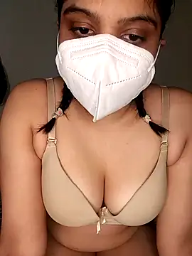 Snapshot of night_queen07 chatting on January 27, 2025, 6:20 pm night queen07 online show from January 27, 2025, 6:20 pm