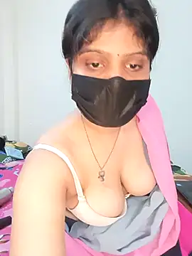 Snapshot of night_queen07 chatting on March 20, 2025, 2:51 am night queen07 online show from March 20, 2025, 2:51 am