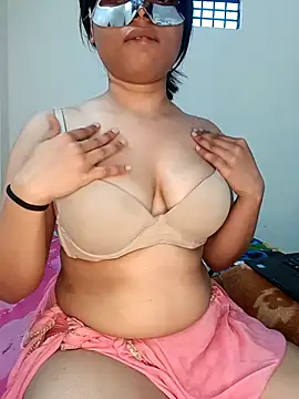 Snapshot of night_queen07 chatting on March 22, 2025, 1:00 am night queen07 online show from March 22, 2025, 1:00 am