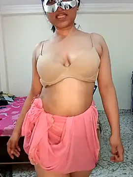 Snapshot of night_queen07 chatting on March 22, 2025, 4:03 am night queen07 online show from March 22, 2025, 4:03 am