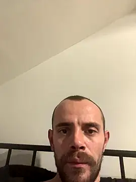 Snapshot of wyattstone chatting on December 18, 2025, 7:42 pm wyattstone online show from December 18, 2025, 7:42 pm