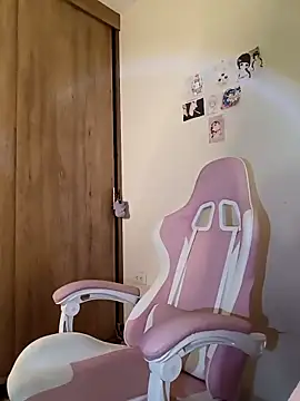 Snapshot of angelic1 chatting on February 17, 2025, 4:04 pm angelic1 online show from February 17, 2025, 4:04 pm