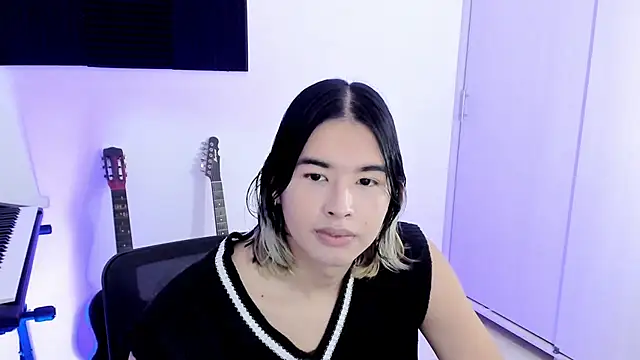 Snapshot of JordiWilld chatting on October 18, 2025, 4:37 am JordiWilld online show from October 18, 2025, 4:37 am