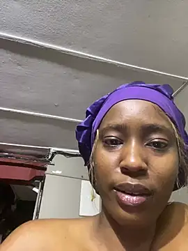 Snapshot of Spicey-CheekssX chatting on January 31, 2025, 10:42 pm Spicey-CheekssX online show from January 31, 2025, 10:42 pm