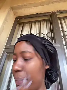 Snapshot of Spicey-CheekssX chatting on February 8, 2025, 9:24 am Spicey-CheekssX online show from February 8, 2025, 9:24 am